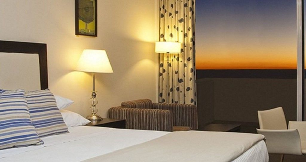 Hotel Peninsula Valdes Puerto Madryn Exterior foto